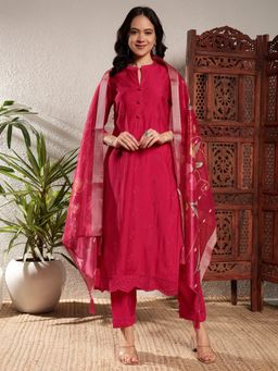 Shopping Queen - Women Pink Viscose Embroidered Kurta and Pant with Dupatta