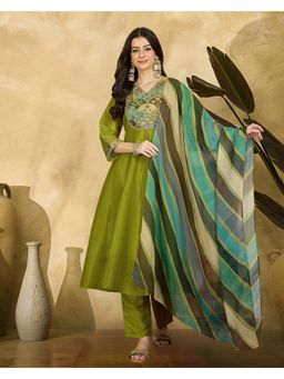 KVS FAB - Women Green Silk Blend Embroidered Kurta and Pant with Dupatta