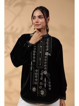 Zolo Label - Elegant Black Velvet Embroidered Full Sleeve Tunic