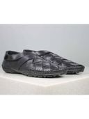 Black color option, Sold out, Currently selected