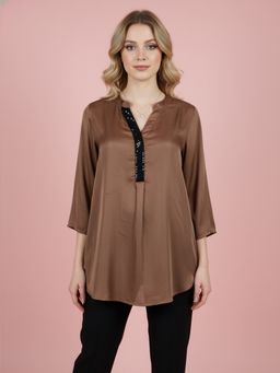 Qurvii - Brown Mandarin Collar Silk Blend Shirt