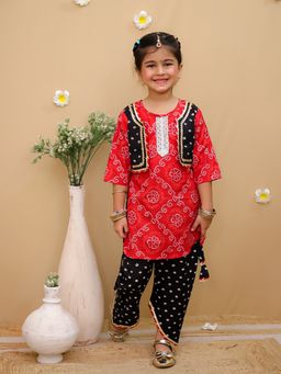 Junitos - Bandani Print Attached Jacket Kurta with Dhoti