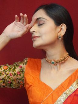 Niscka - 24K Gold-Plated Emerald Choker Necklace and Earrings