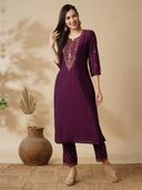 Purple color option, Sold out, Currently selected