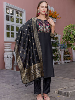 BLACK SCISSOR - Women's Black Floral Kurta with Pant and Dupatta (Set of 3)