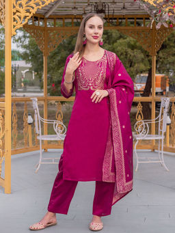BLACK SCISSOR - Women's Pink Floral Kurta with Pant and Dupatta (Set of 3)