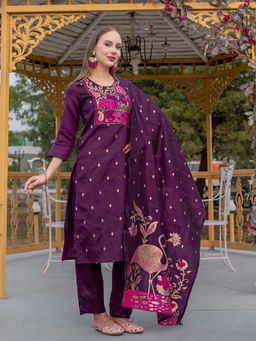 BLACK SCISSOR - Women's Purple Floral Kurta with Pant and Dupatta (Set of 3)