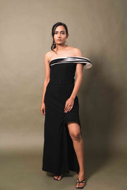 Sainy Garg Couture - Black Poise Co-Ord Set