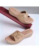 Beige color option, Currently selected