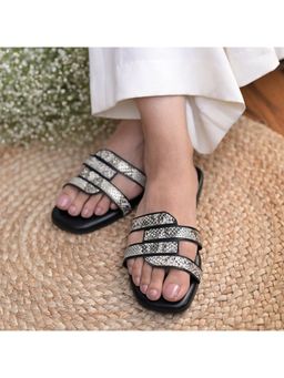 Coral Haze - Khai Women Black Flats