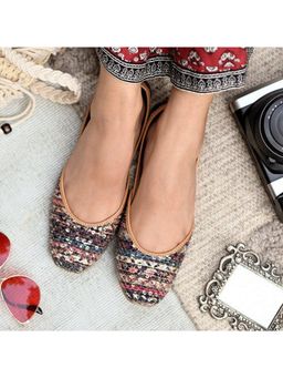 Coral Haze - Magnum Blue Juttis