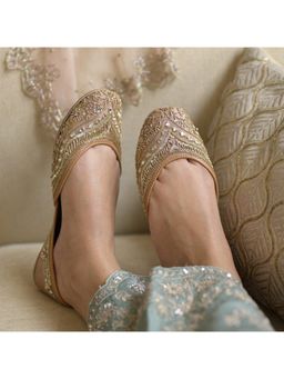Coral Haze - Noor Gold Juttis