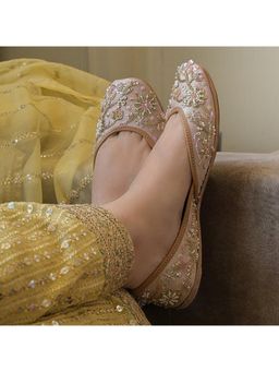 Coral Haze - Vanya Lavender Juttis