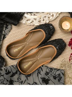 Coral Haze - Women Black Diva Juttis