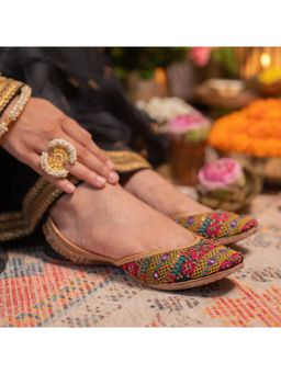 Coral Haze - Women Multi-Color Dhanak Juttis