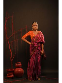Huts and Looms - Pink Handwoven Tissue Gold Striped Border Saree without Blouse
