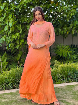 Label Aishwaryrika - Peach Paradise Ombre Chikankari And Mukaish Kurta