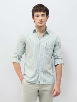 U.S. POLO ASSN. - Men's Casa De Campo Vertical Striped Green Shirt