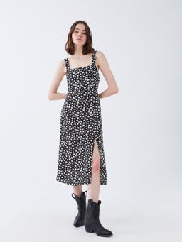 LC WAIKIKI - Black Printed Strappy Flared Dress