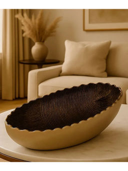 Acad Home - Gold Echoes of the Past A Textural Memory Vase