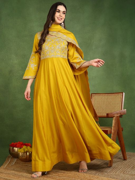 Vaamsi Women Yellow Silk Blend Solid Embroidered Straight Gown With Dupatta