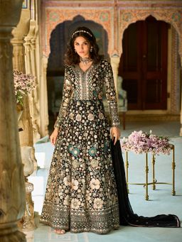 Vaamsi - Women Black Georgette Solid Embroidered Anarkali Gown With Dupatta