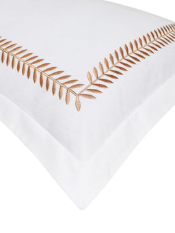 Veda Homes - withe Spring Embroidery Bedsheet with Cushion Cover (King)