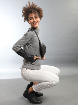 Campus Sutra - Grey Full Sleeve Solid Women Casual Jacket