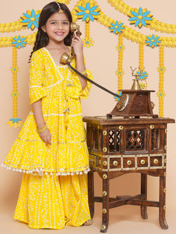 BITIYA BY BHAMA - Girls Ethnic Yellow Printed Kurta and Sharara