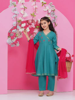 BITIYA BY BHAMA - Girls Ethnic Green Woven Kurta with Pant and Dupatta