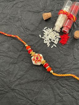 Digital Dress Room - Kundan Beautiful Designer Rakhi Flower Designs Beads Red Thread Rakhi