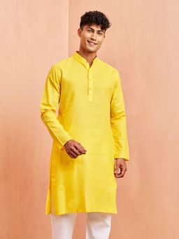 Vastramay - Men Yellow Cotton Solid Kurta