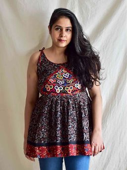 Sundarii - Deep - Ajrakh Black Hand Embroidered Top