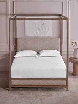 Ddecor Live Beautiful - Geometric Jacquard Flat 300TC King Bedsheet With 2 Pillow Covers - White