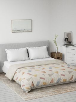 Ddecor Live Beautiful - Primary Collection Reversible Queen Dohar- Red