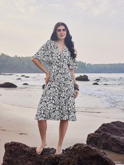 PURVAJA - Black Floral Printed Fit Flare Dress