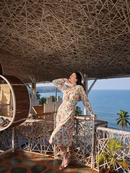 PURVAJA - Off White Printed Ruched Dress