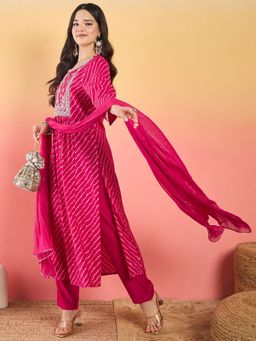 Varanga - Pink Fuchsia Zari Embroidered Yoke Kurta with Pant and Dupatta