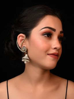 AG'S - Takshi Kaanphull