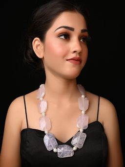 AG'S - Dhanshika Rose Quartz Necklace