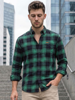 Bewakoof - Men's Green Checked Shirt
