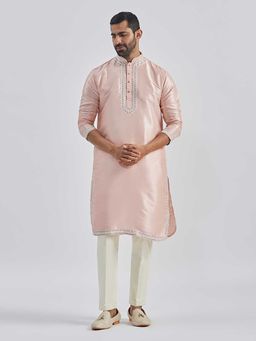 Vastramay - Men Peach Embroidered Silk Blend Kurta with Cream Pyjama