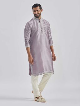 Vastramay - Men Purple Embroidered Silk Blend Kurta with Cream Pyjama