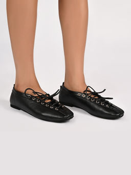 SKO - Eli Black Loafers