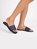 Blue color option, Sold out, Currently selected