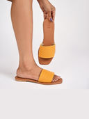 Yellow color option, Sold out, Currently selected