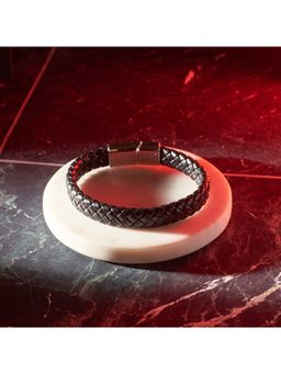 Salty Alpha - Men Avrum Black Leather Bracelet