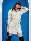 Off White color option, Sold out, Currently selected