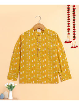 The Magic Wand - Yellow Cotton Motif Printed Short Kurta