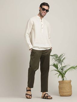 Saltpetre - Off White Mandarin Collar Diamond Popover Placket Shirt and Pleated Chinos